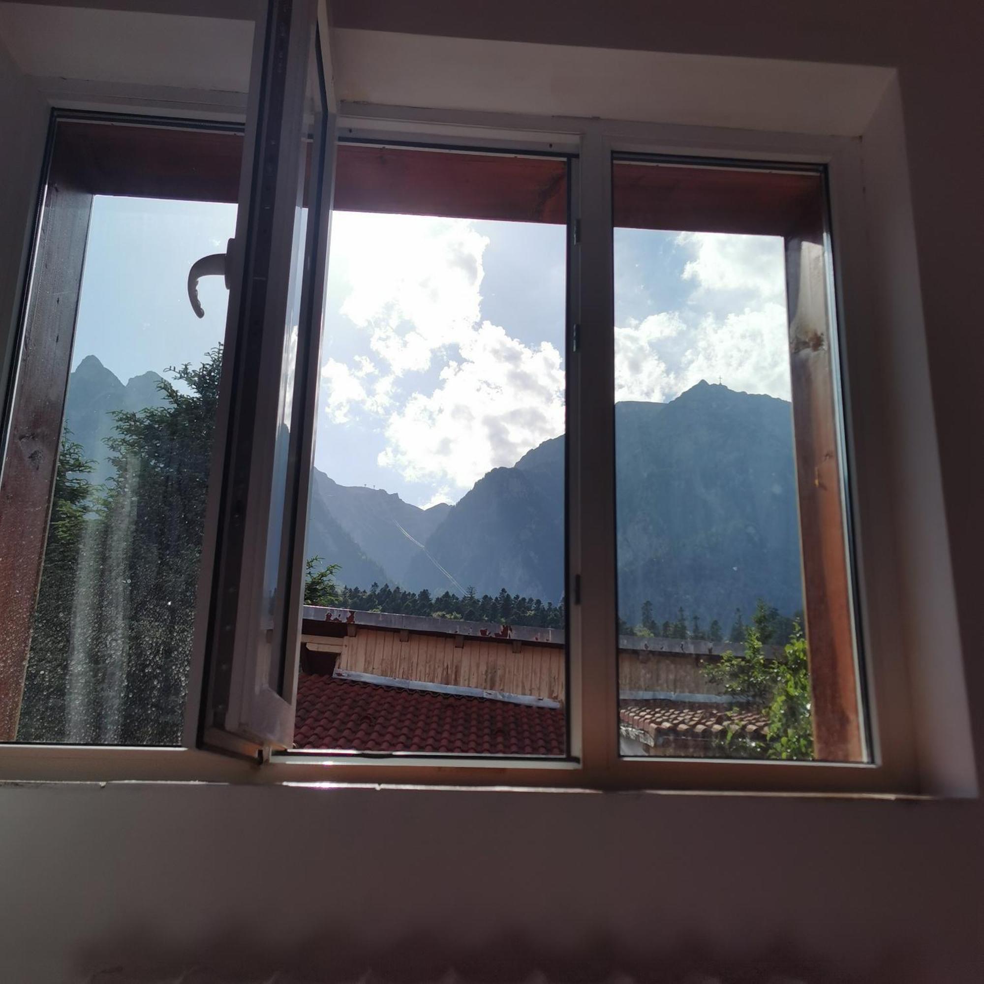 Pensiunea Fara Nume Buşteni Zewnętrze zdjęcie
