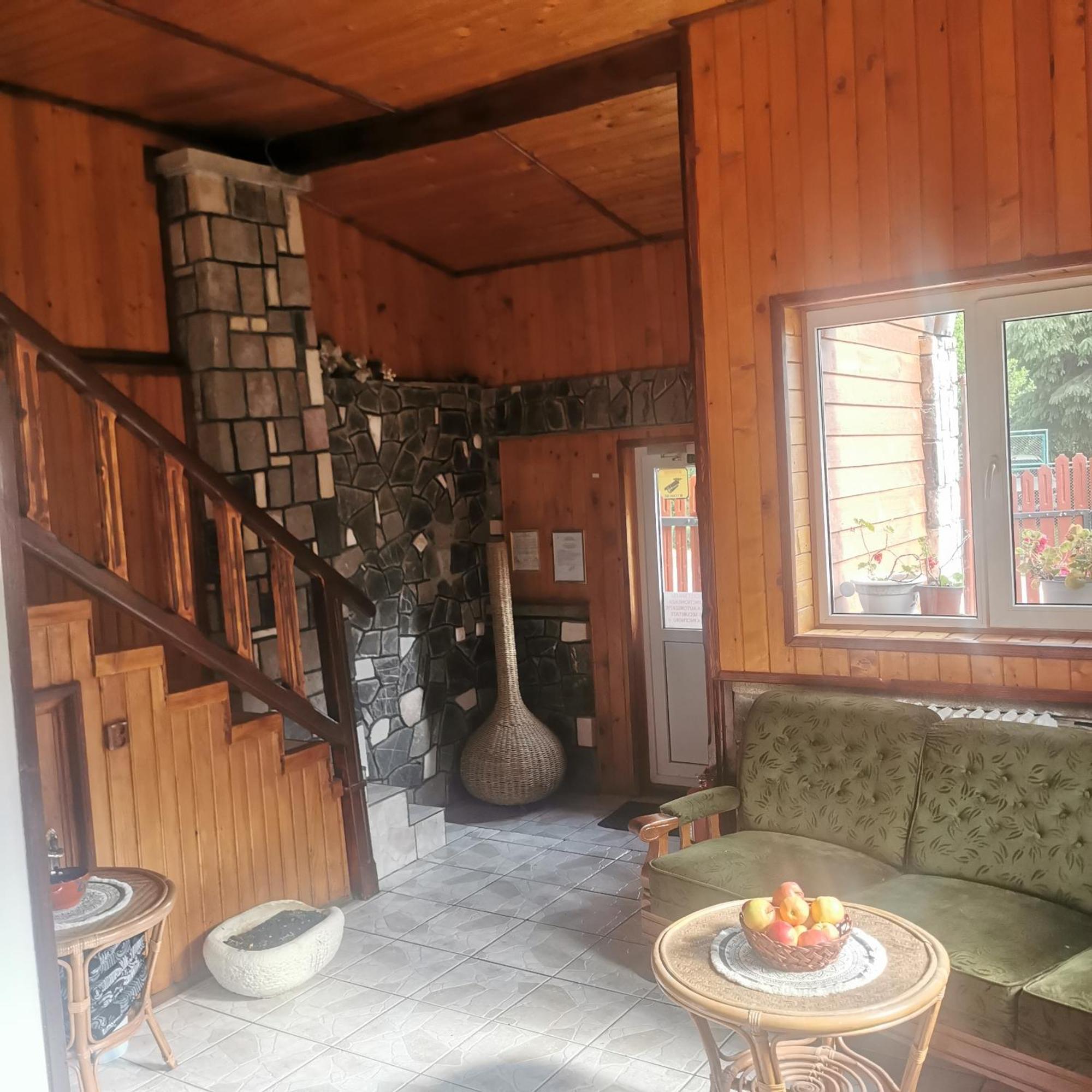 Pensiunea Fara Nume Buşteni Zewnętrze zdjęcie